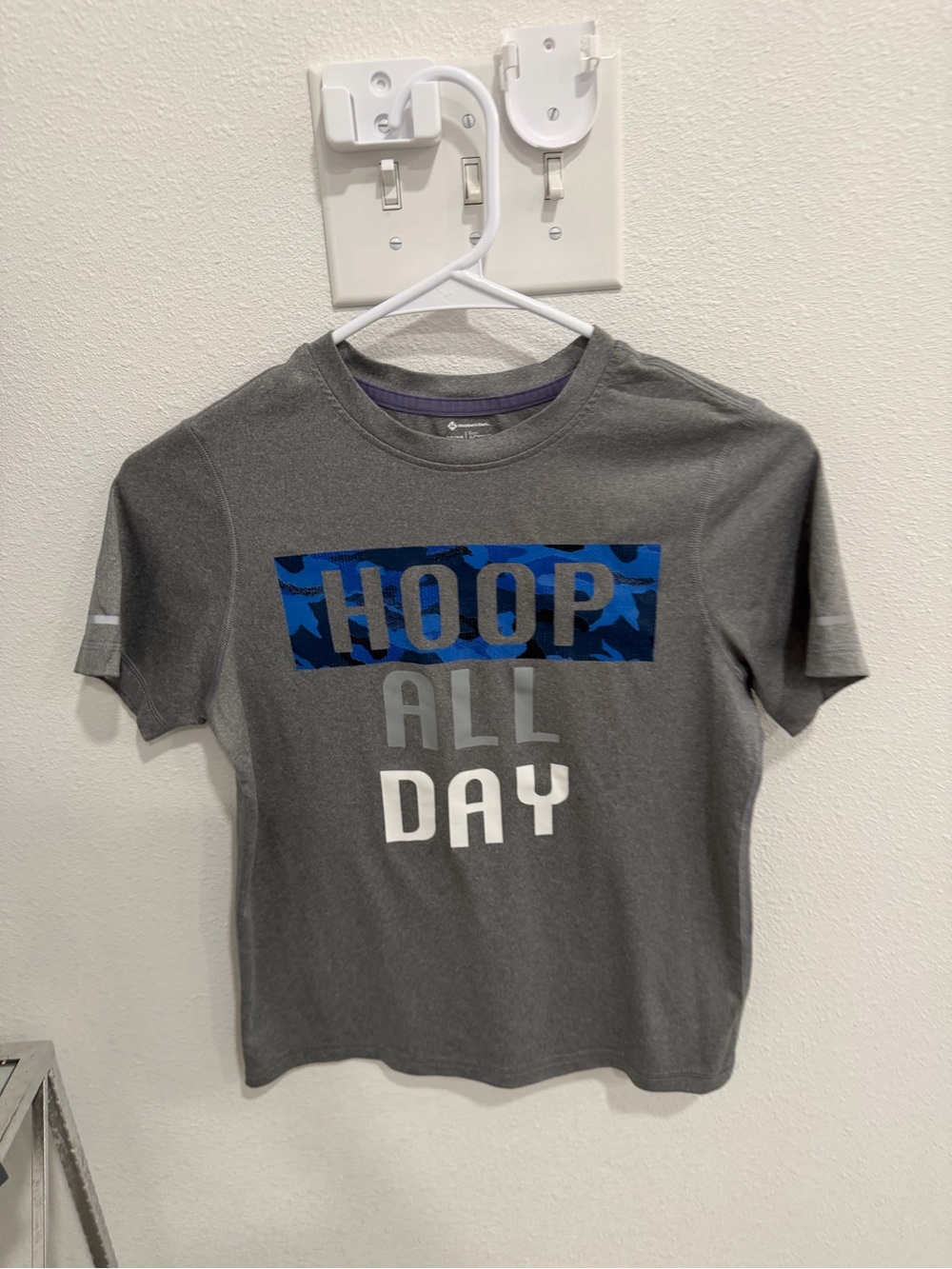 Boys' Gray 'Hoop All Day' Graphic Tee